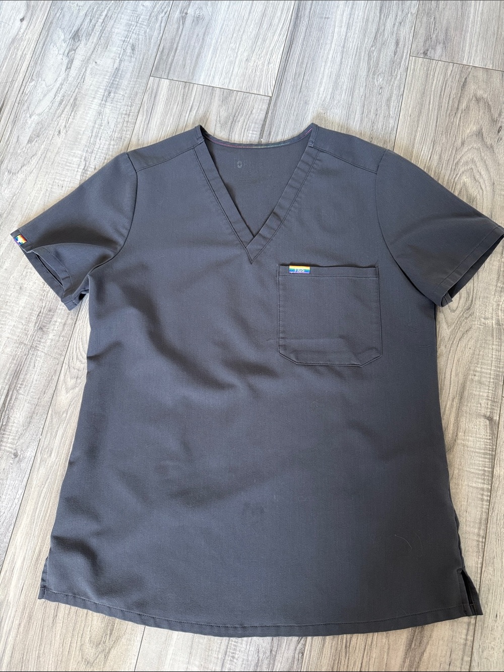 WonderWink Black V-Neck Short Sleeve Scrub Top